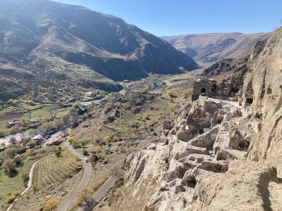 Klášterní skalní komplex Vardzia