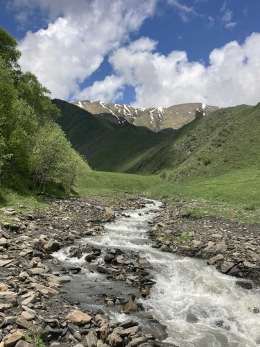 Úžasná příroda Národního parku Kazbegi